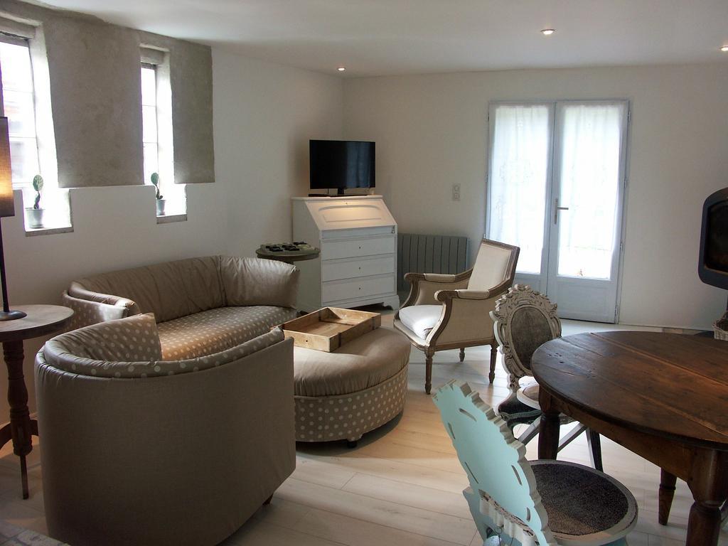Holiday home Les De L'yeres