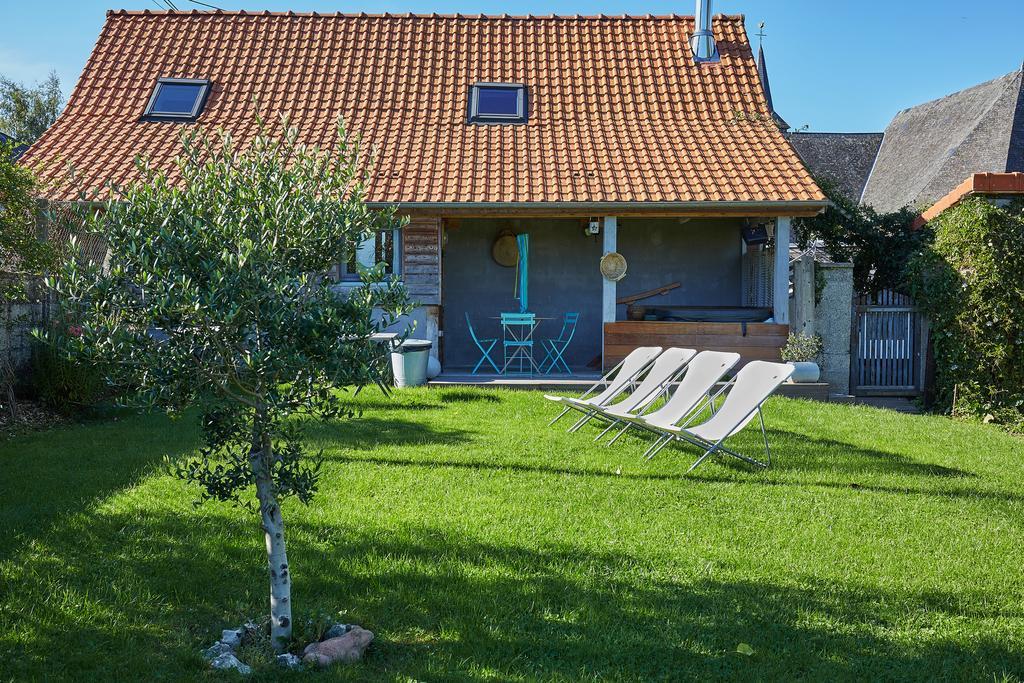 Holiday home Les De L'yeres *