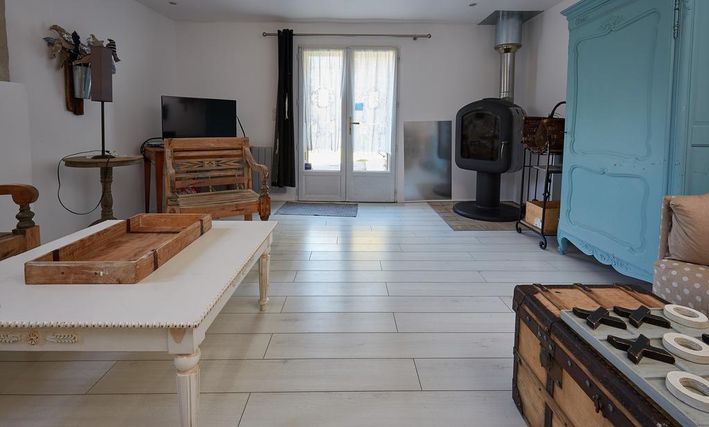Les De L'yeres Holiday home *